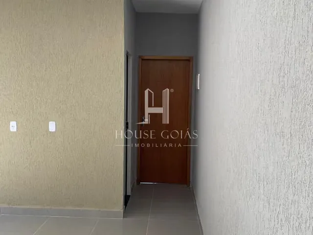 Casa 2 quartos e 1 banheiro, à venda, no bairro Parque Mansões Regina em Goianira