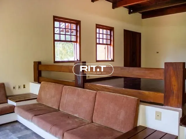 Casa com 1400m² 4 quartos e 5 banheiros, à venda, no bairro Residencial Parque Rio das Pedras em Campinas