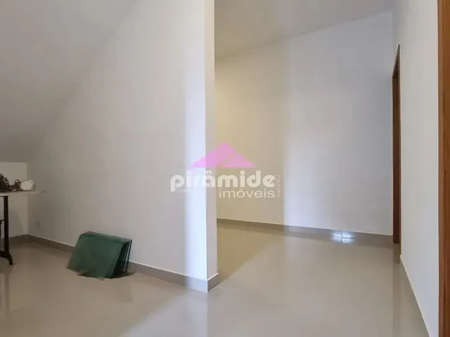 Casa com 457m² 3 quartos e 5 banheiros, à venda, no bairro Urbanova em São José Dos Campos