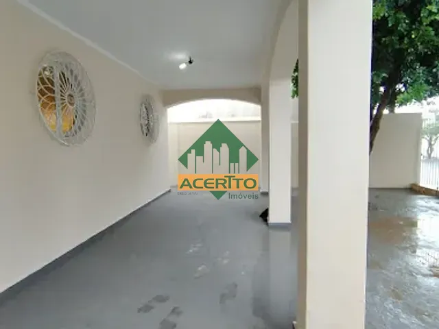 Casa com 300m² 3 quartos e 2 banheiros, à venda, no bairro Jardim Brasília em Araçatuba