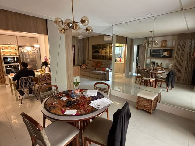 Casa com 263m² 3 quartos e 5 banheiros, à venda, no bairro Vilas do Atlântico em Lauro de Freitas