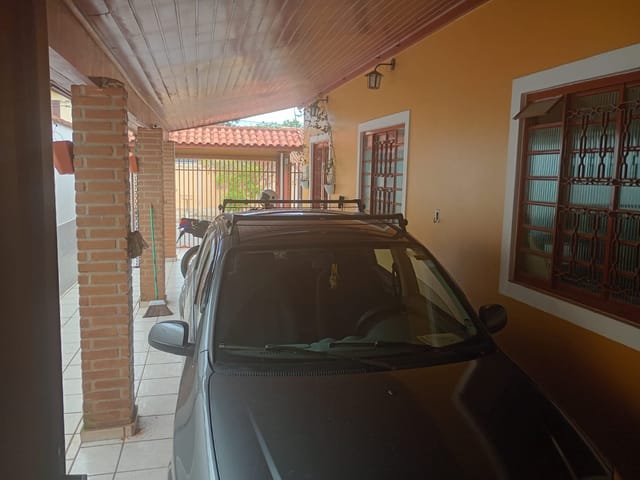 Casa com 300m² 4 quartos e 3 banheiros, à venda ou para alugar, no bairro Residencial Campo Belo em Pindamonhangaba