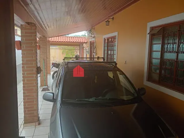 Casa com 300m² 4 quartos e 3 banheiros, à venda ou para alugar, no bairro Residencial Campo Belo em Pindamonhangaba