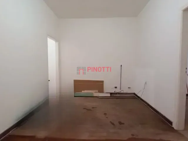 Casa 2 quartos e 1 banheiro, à venda ou para alugar, no bairro Santa Terezinha em São Bernardo do Campo