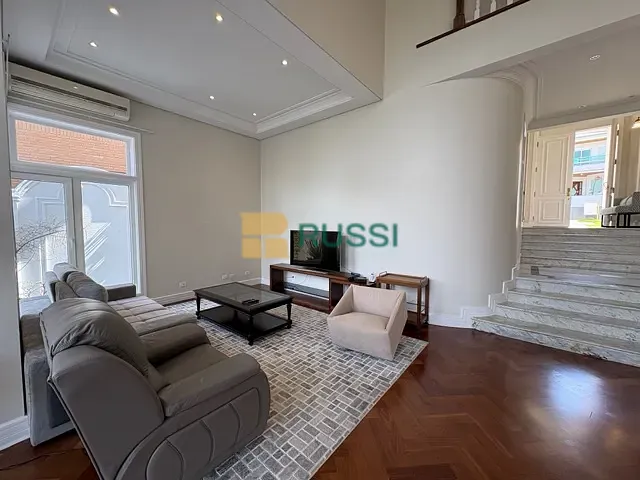 Casa 4 quartos e 3 banheiros, à venda, no bairro Urbanova em São José dos Campos