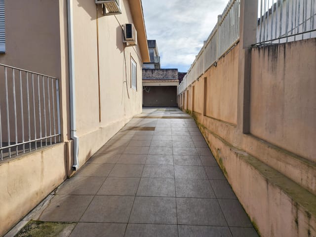 Casa 2 quartos e 1 banheiro, à venda, no bairro Fragata em Pelotas