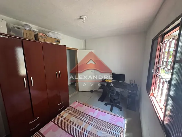 Casa com 143m² 2 quartos e 1 banheiro, à venda, no bairro Vila Tesouro em São José dos Campos