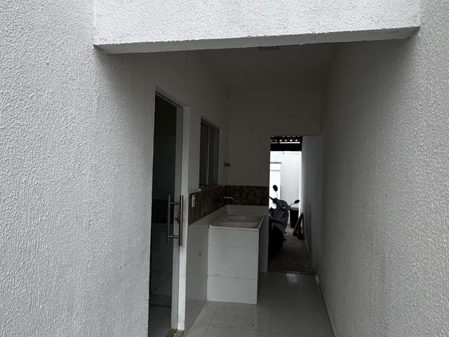Casa com 200m² 3 quartos e 3 banheiros, à venda ou para alugar, no bairro Colina Verde em Teixeira de Freitas