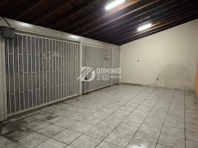 Casa 3 quartos e 2 banheiros, à venda, no bairro Conjunto Margarida Rosa de Azevedo em Uberaba