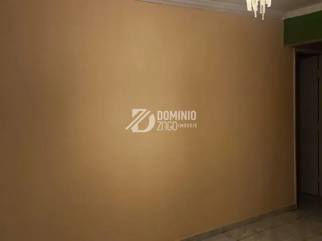 Casa 3 quartos e 2 banheiros, à venda, no bairro Conjunto Margarida Rosa de Azevedo em Uberaba
