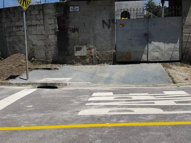 Casa com 284m² 2 quartos e 2 banheiros, à venda, no bairro Loteamento Jardim Maracaíbo em Tremembé