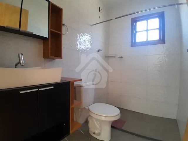 Casa 1 quarto e 1 banheiro, para alugar, no bairro Teutônia em Teutônia