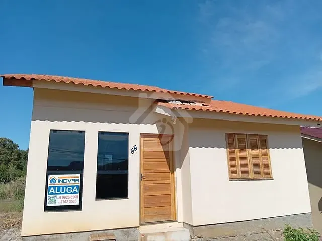 Casa 1 quarto e 1 banheiro, para alugar, no bairro Teutônia em Teutônia