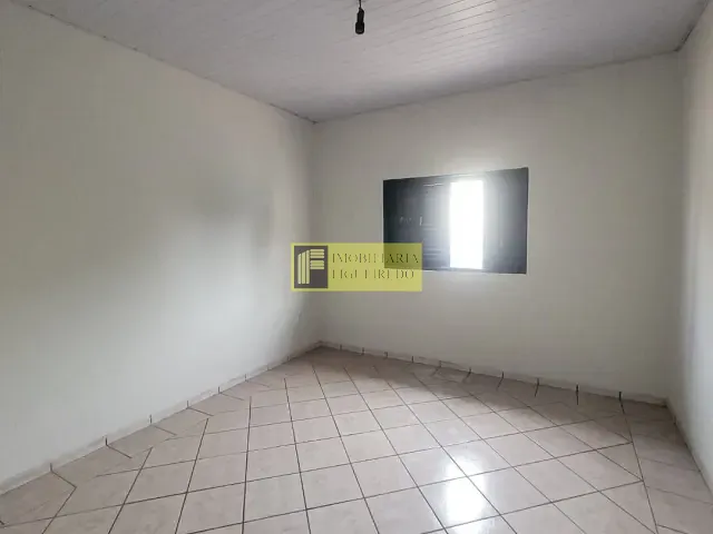 Casa com 70m² 2 quartos e 1 banheiro, para alugar, no bairro Vila Sinibaldi em São José do Rio Preto