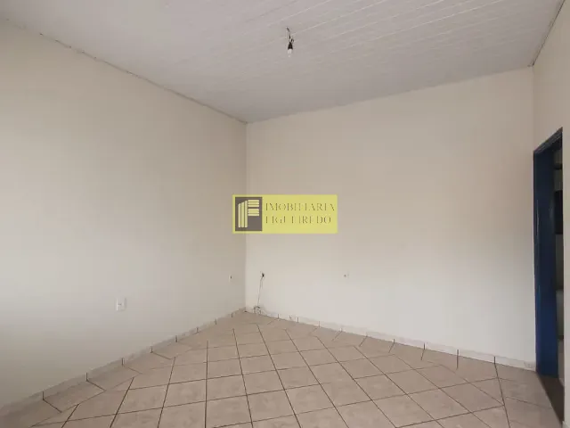 Casa com 70m² 2 quartos e 1 banheiro, para alugar, no bairro Vila Sinibaldi em São José do Rio Preto