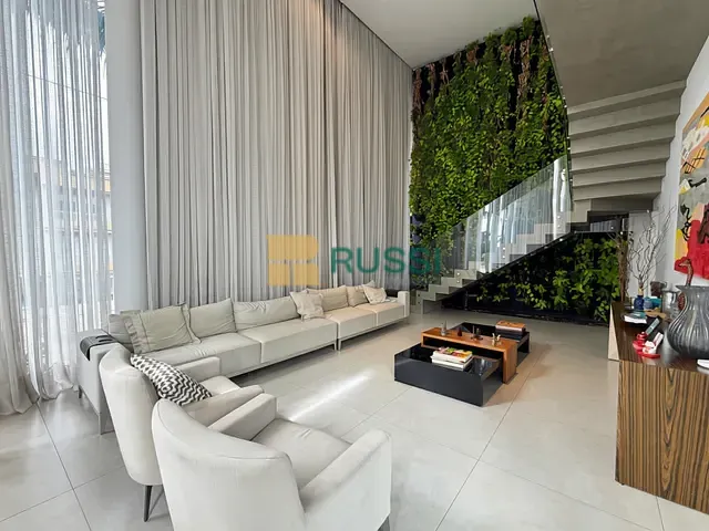 Casa com 425m² 4 quartos e 6 banheiros, à venda, no bairro Condomínio Residencial Alphaville II em São José dos Campos