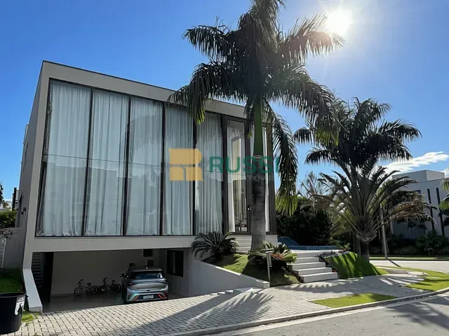 Casa com 425m² 4 quartos e 6 banheiros, à venda, no bairro Condomínio Residencial Alphaville II em São José dos Campos