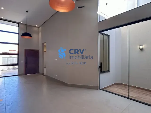 Casa com 180m² 3 quartos e 2 banheiros, à venda, no bairro Jardim Burle Marx em Londrina