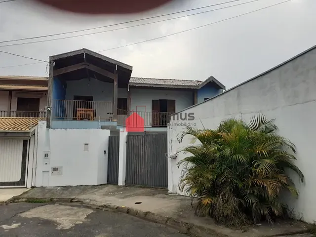 Casa 3 quartos e 3 banheiros, para alugar, no bairro Residencial e Comercial Portal dos Eucaliptos em Pindamonhangaba