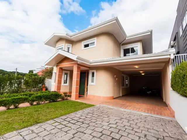 Casa com 600m² 3 quartos e 4 banheiros, à venda, no bairro Lamenha Pequena em Almirante Tamandaré