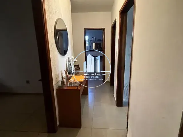 Casa com 174m² 3 quartos e 2 banheiros, à venda, no bairro Foch II em Pouso Alegre
