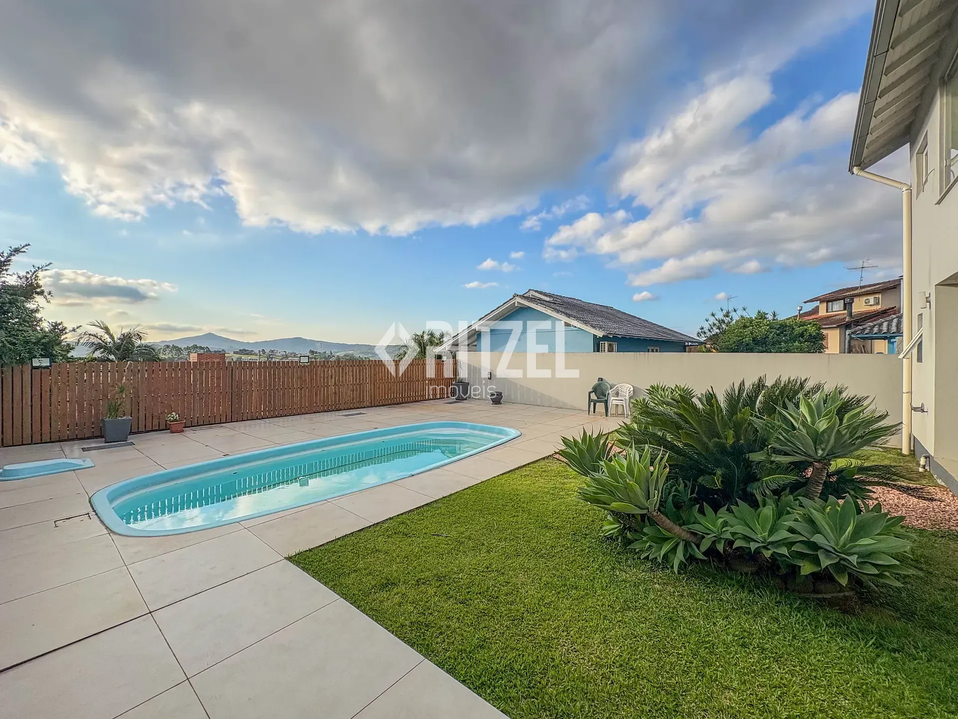 Casa, 3 quartos, 230 m² - Foto 40