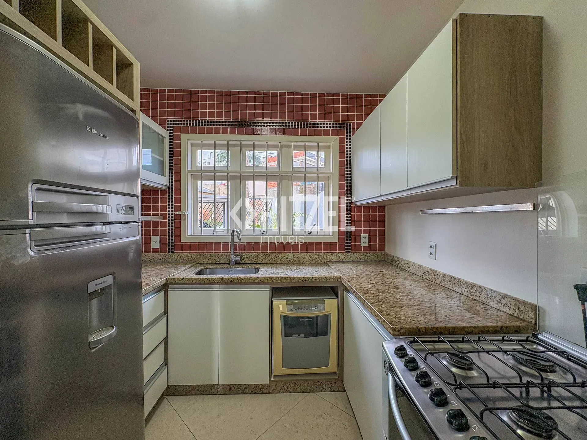 Casa, 3 quartos, 230 m² - Foto 11