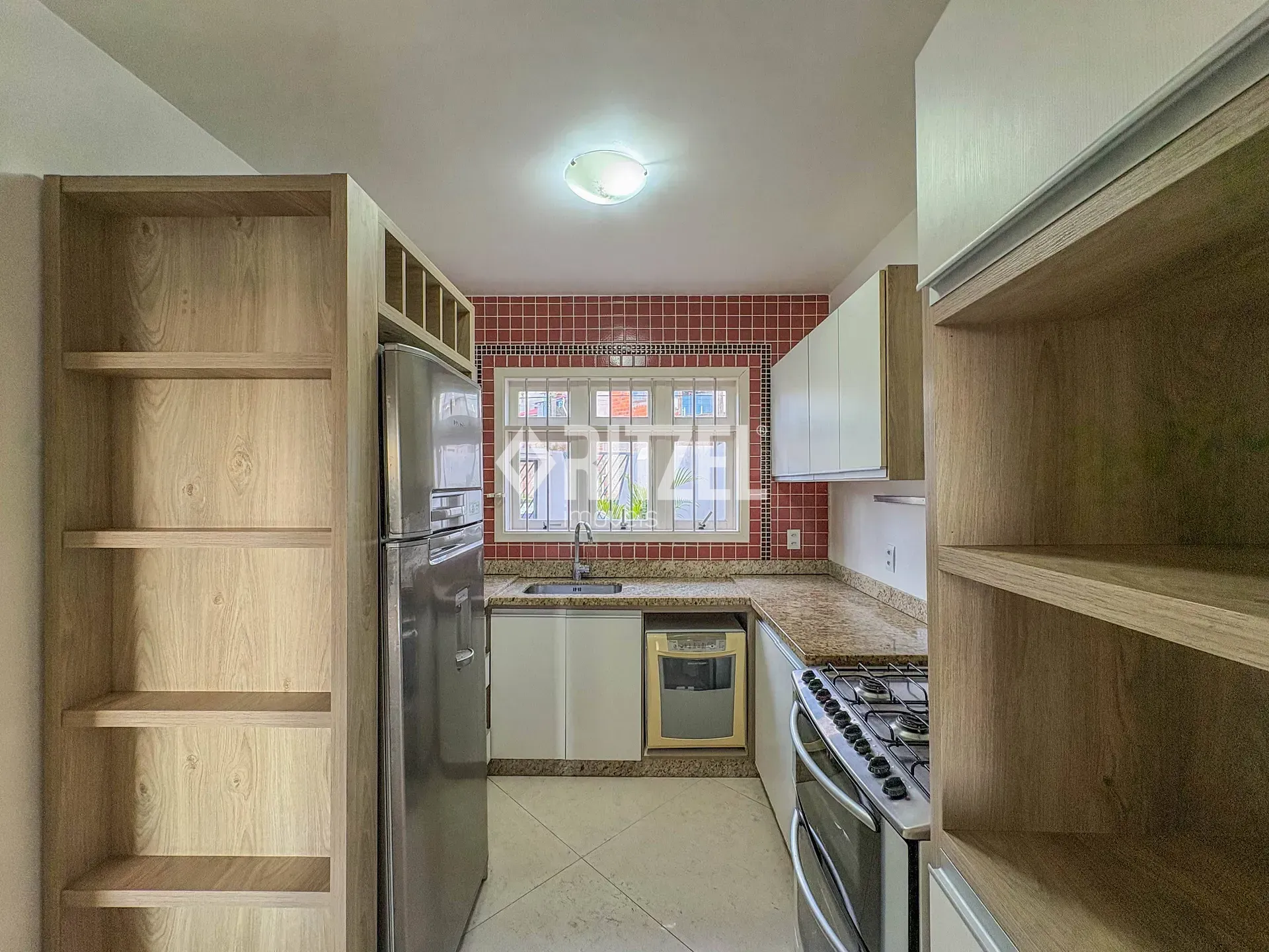 Casa, 3 quartos, 230 m² - Foto 10