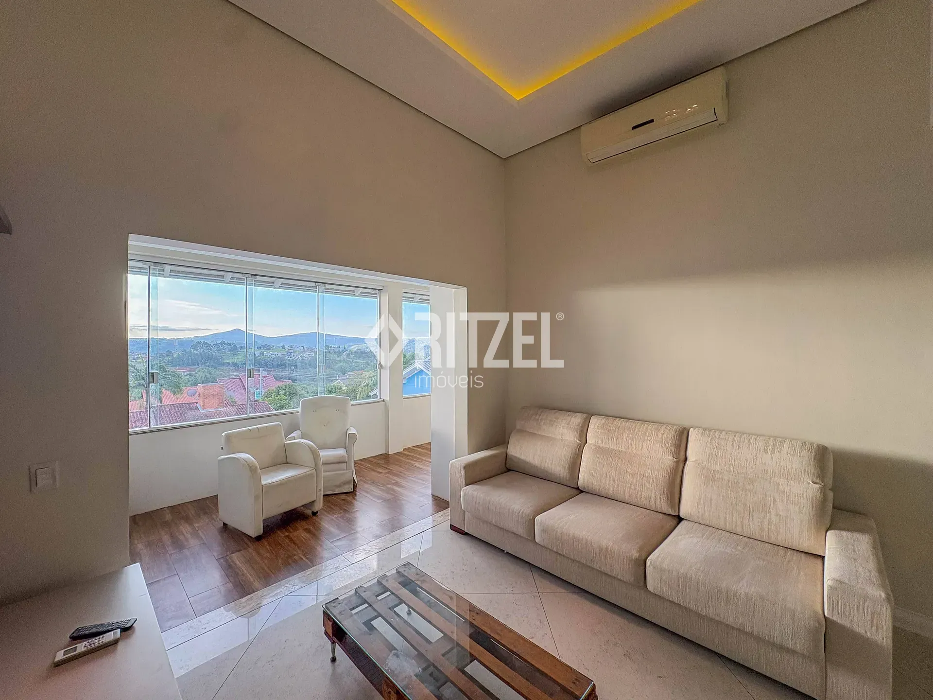 Casa, 3 quartos, 230 m² - Foto 7