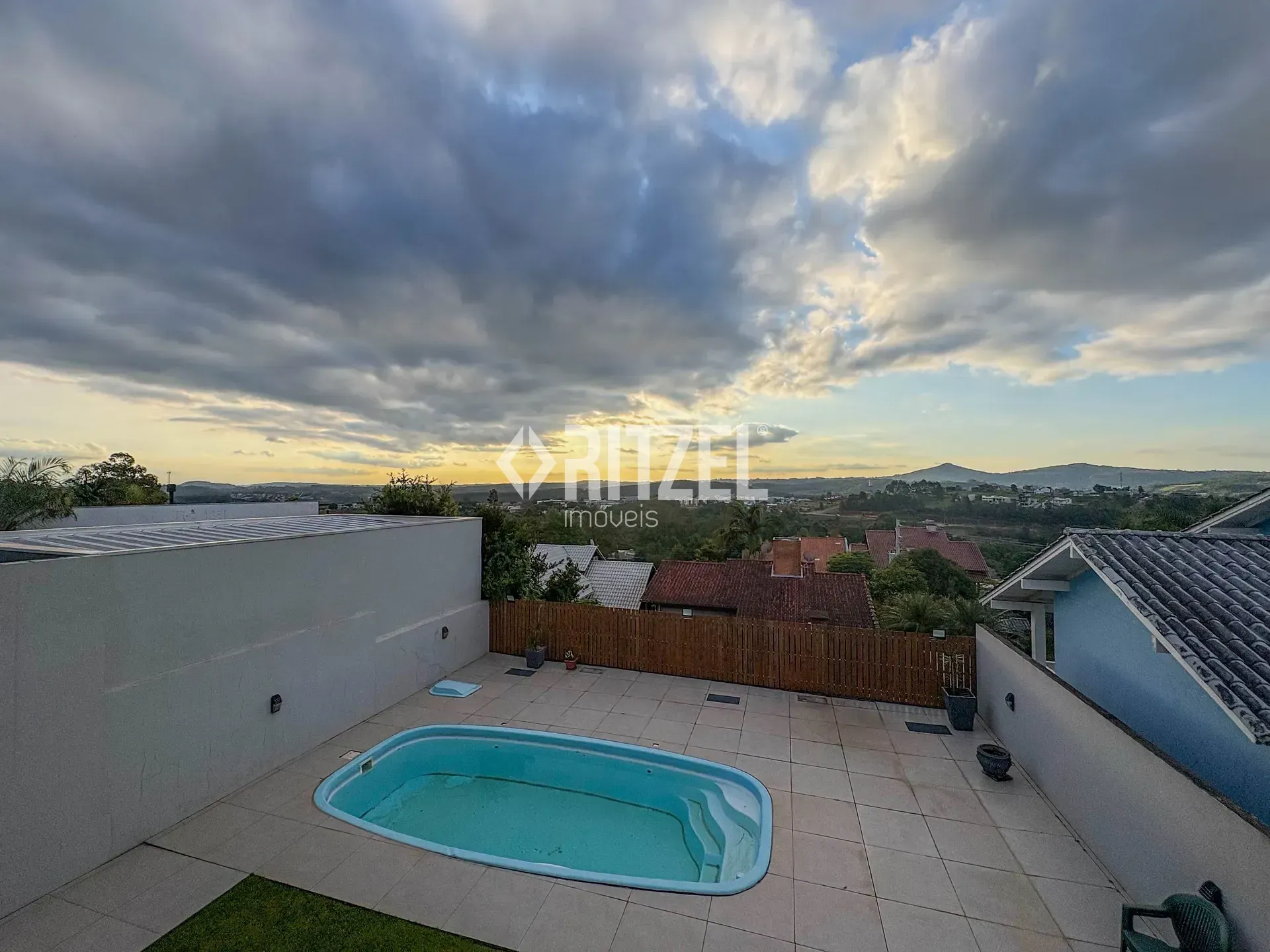 Casa, 3 quartos, 230 m² - Foto 19