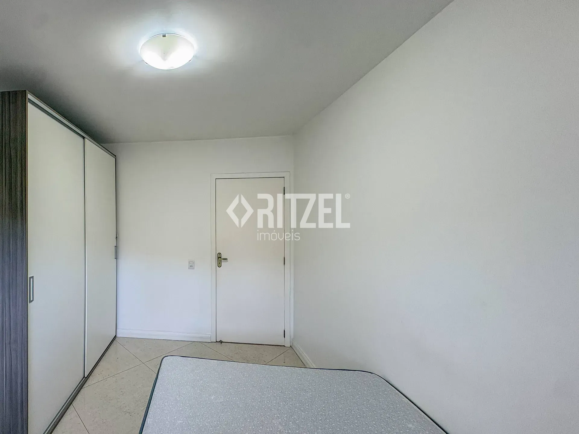 Casa, 3 quartos, 230 m² - Foto 32