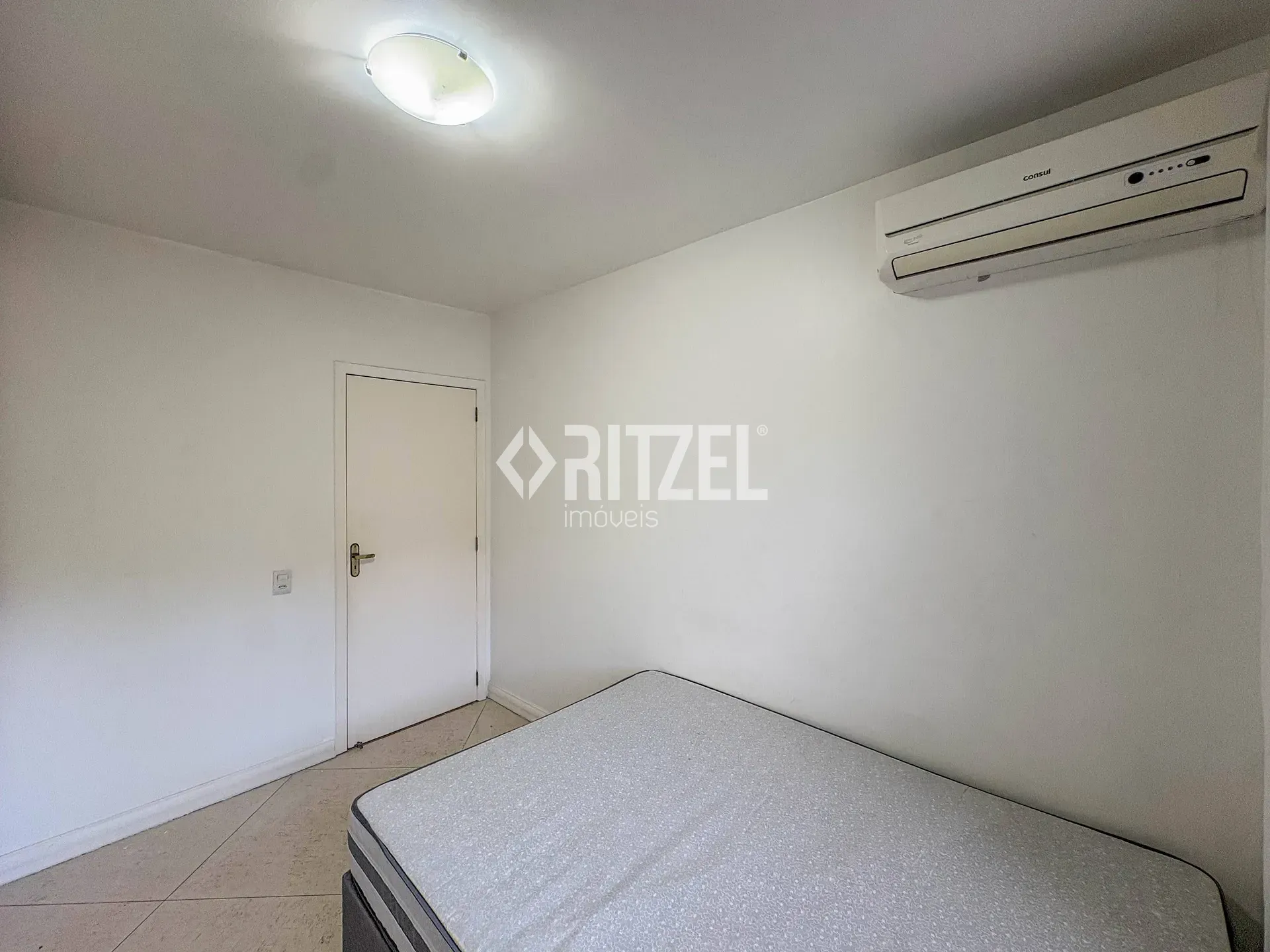 Casa, 3 quartos, 230 m² - Foto 31