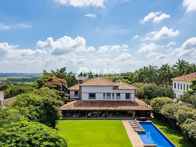 Casa com 3040m² 7 quartos e 8 banheiros, à venda ou para alugar, no bairro Fazenda Boa Vista em Porto Feliz