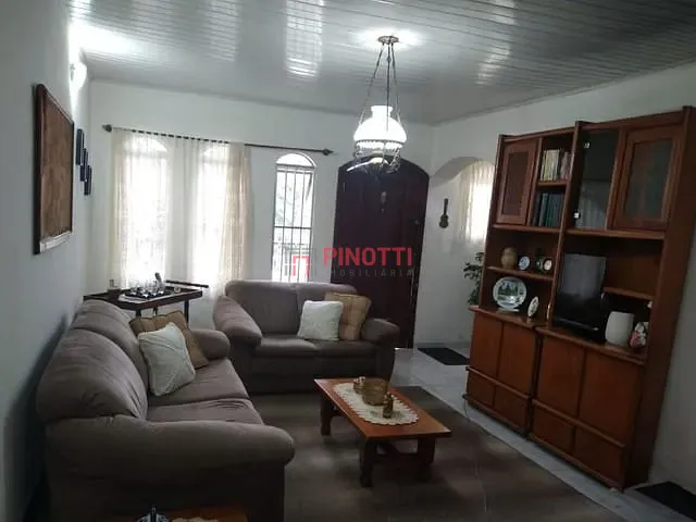 Casa 4 quartos e 2 banheiros, à venda, no bairro Jardim do Mar em São Bernardo do Campo