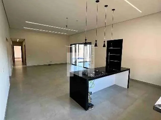 Casa com 1114m² 3 quartos e 3 banheiros, à venda, no bairro Caxambu em Jundiaí