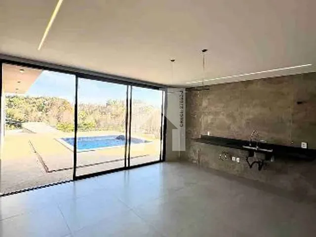 Casa com 1114m² 3 quartos e 3 banheiros, à venda, no bairro Caxambu em Jundiaí