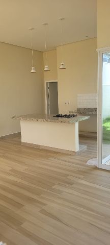 Casa com 175m² 3 quartos e 1 banheiro, à venda, no bairro Bosque da Imperatriz em Pindamonhangaba