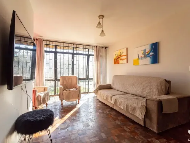 Casa com 311m² 3 quartos e 1 banheiro, à venda, no bairro São Braz em Curitiba