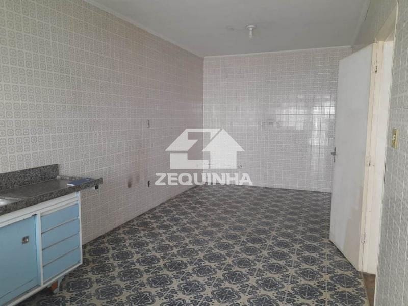 Casa, 3 quartos, 192 m² - Foto 11