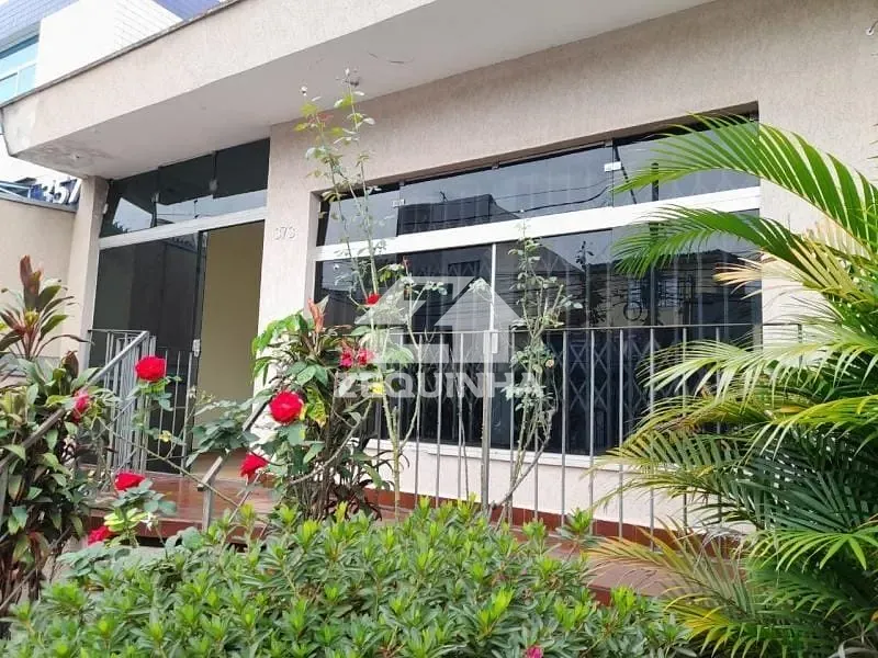 Casa, 3 quartos, 192 m² - Foto 1