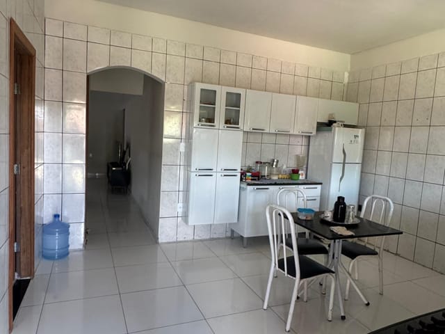 Casa com 250m² 3 quartos e 2 banheiros, à venda, no bairro Santa Rita em Teixeira de Freitas