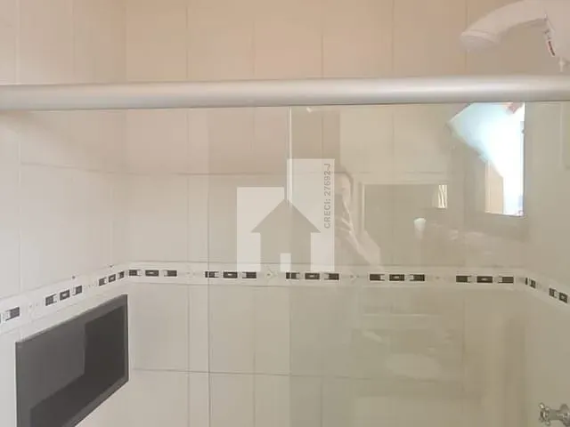 Casa com 300m² 3 quartos e 2 banheiros, à venda, no bairro Parque das Laranjeiras em Itatiba