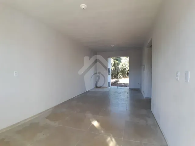 Casa 2 quartos e 1 banheiro, para alugar, no bairro Centro Administrativo em Teutônia