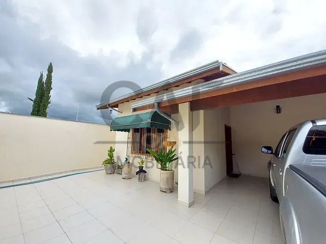 Casa com 330m² 4 quartos e 3 banheiros, à venda, no bairro Jardim São Caetano em Jaguariúna
