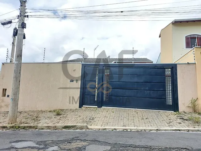 Casa com 330m² 4 quartos e 3 banheiros, à venda, no bairro Jardim São Caetano em Jaguariúna