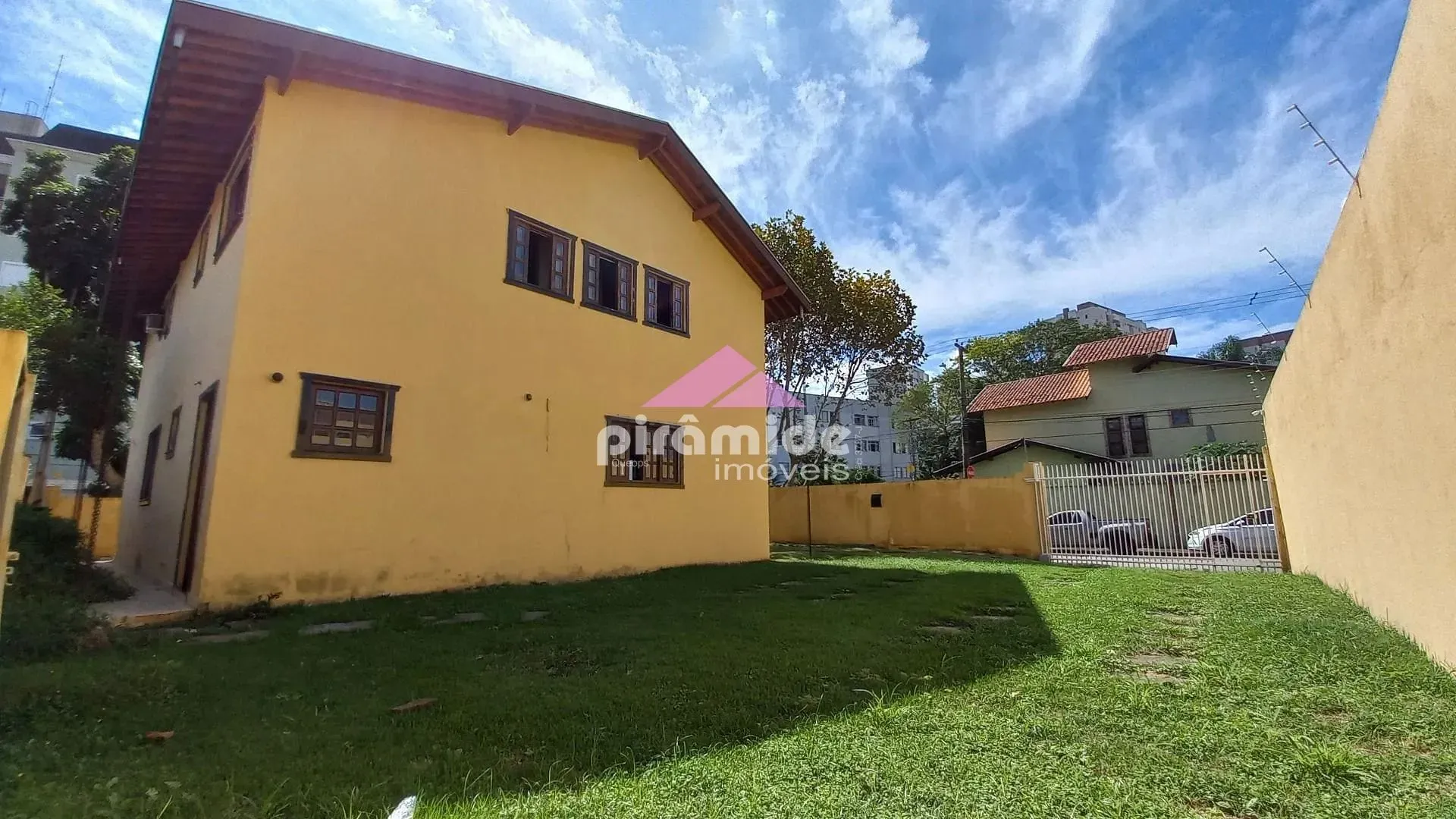 Casa, 5 quartos, 230 m² - Foto 30
