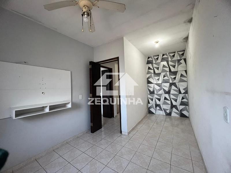 Casa, 4 quartos, 193 m² - Foto 3