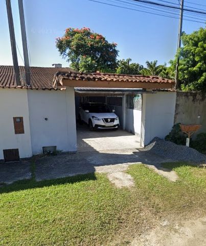 Casa 3 quartos e 3 banheiros, à venda, no bairro Indaiá em Bertioga