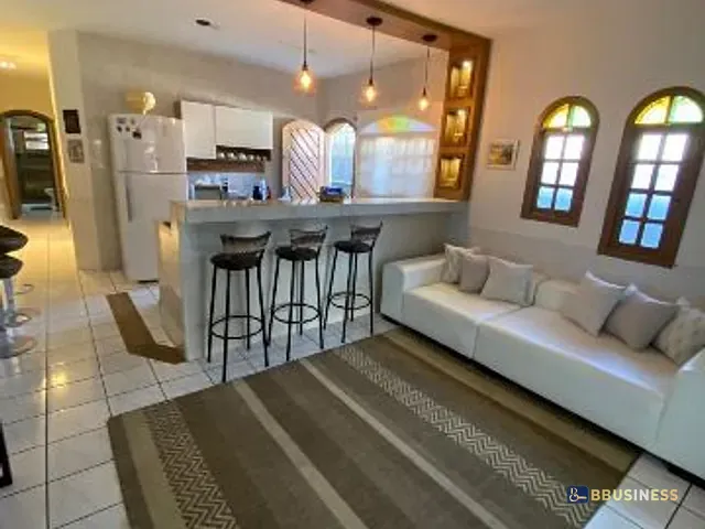 Casa 3 quartos e 3 banheiros, à venda, no bairro Indaiá em Bertioga