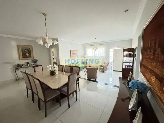 Casa com 500m² 3 quartos e 4 banheiros, à venda, no bairro Jardim Claret em Rio Claro